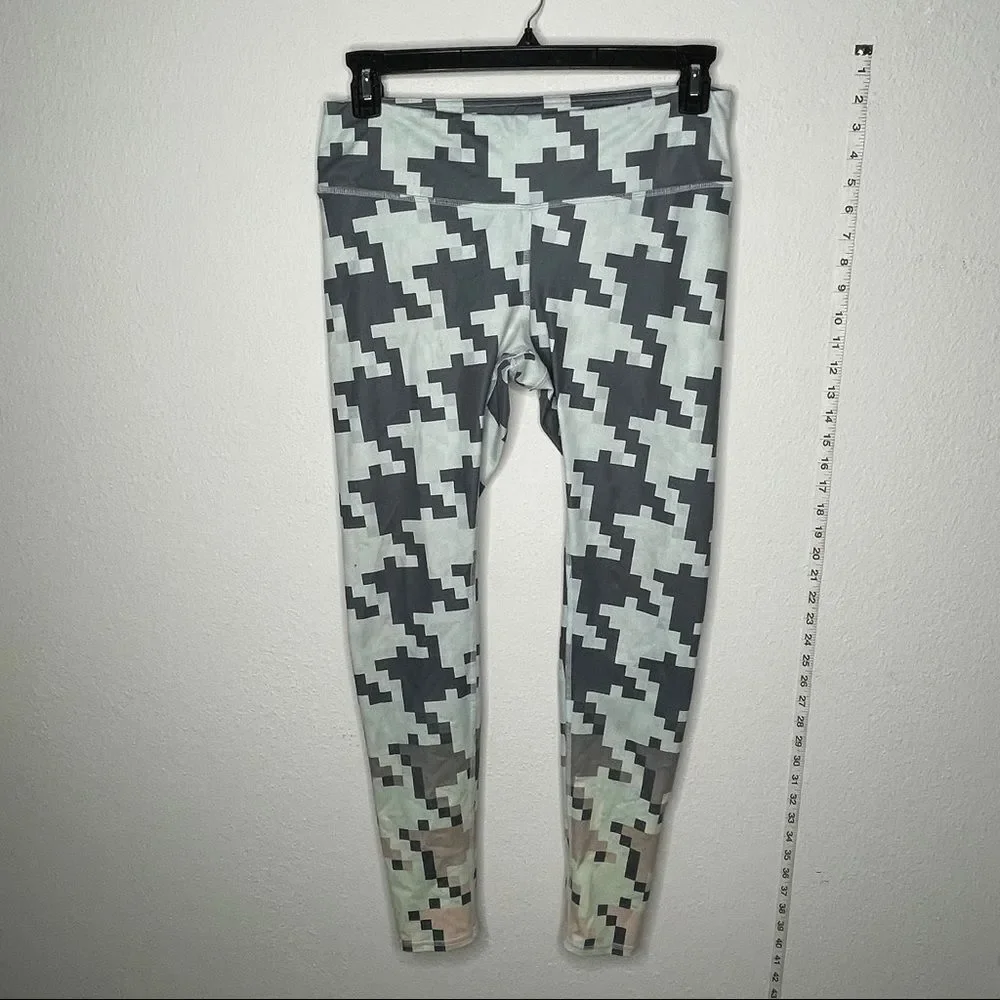 ALO Yoga‎ Houndstooth Pants